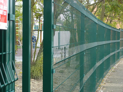 Забор DoorHan серия «Усиленная» RAL 6005 2535x1530 мм